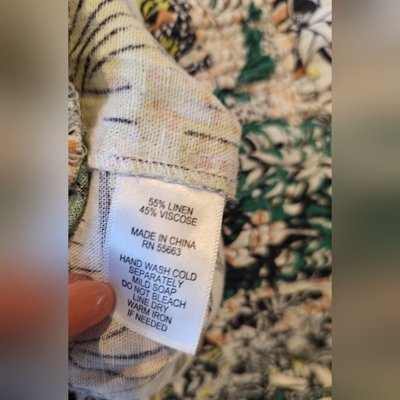 Tahari Size Large Linen Viscose Pull On Pant Wide Leg Tropical Leaf Resortwear - Picture 6 of 10